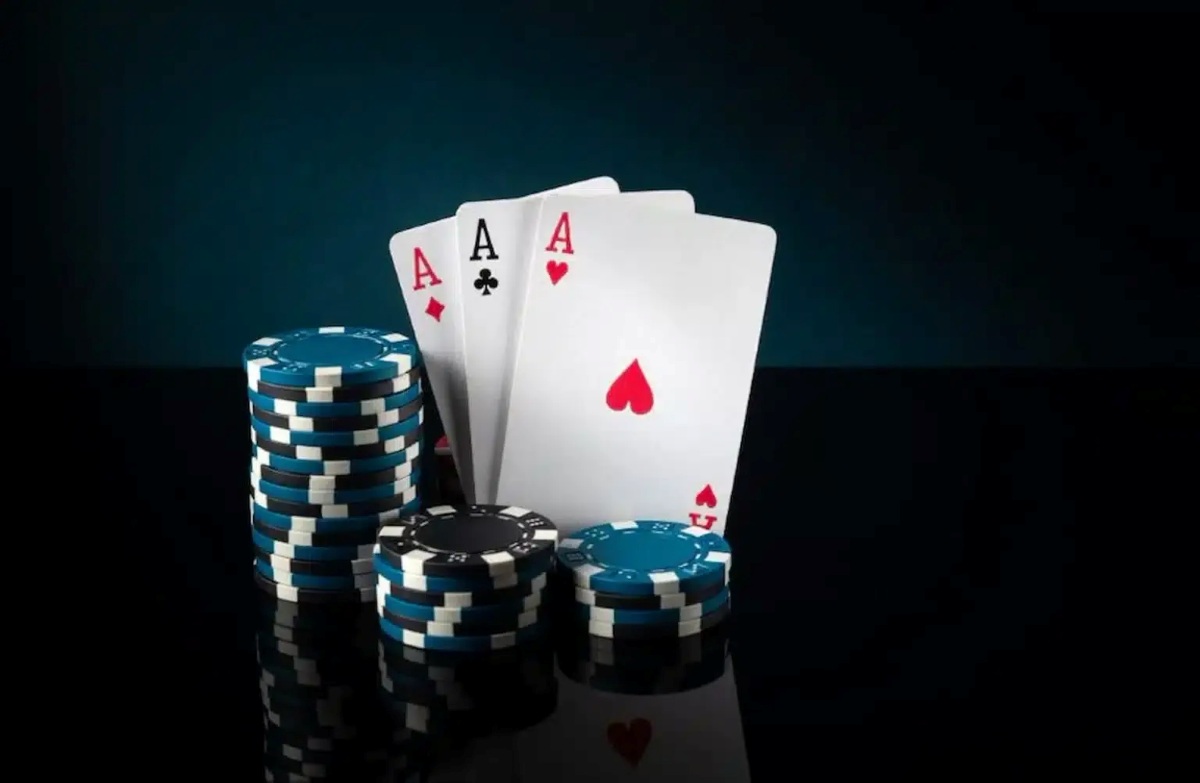 La estrategia básica para jugar al Blackjack se basa en cálculos estadísticos y de probabilidad