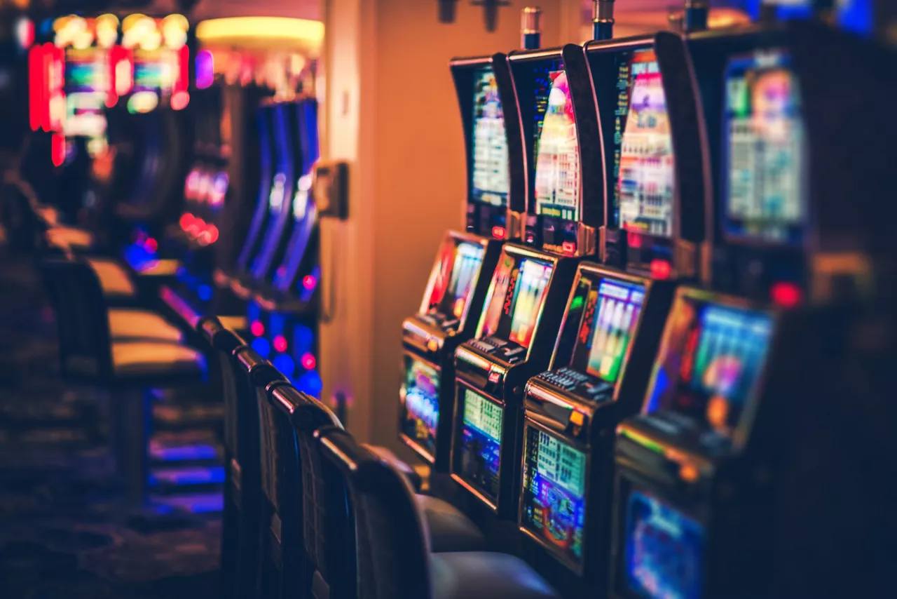 Slots: qué es y cómo jugar