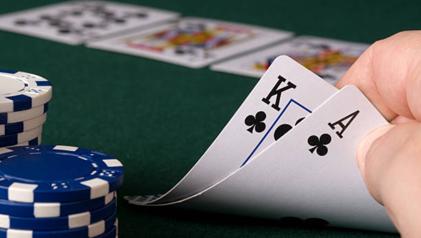 Cómo jugar al póker Texas Holdem