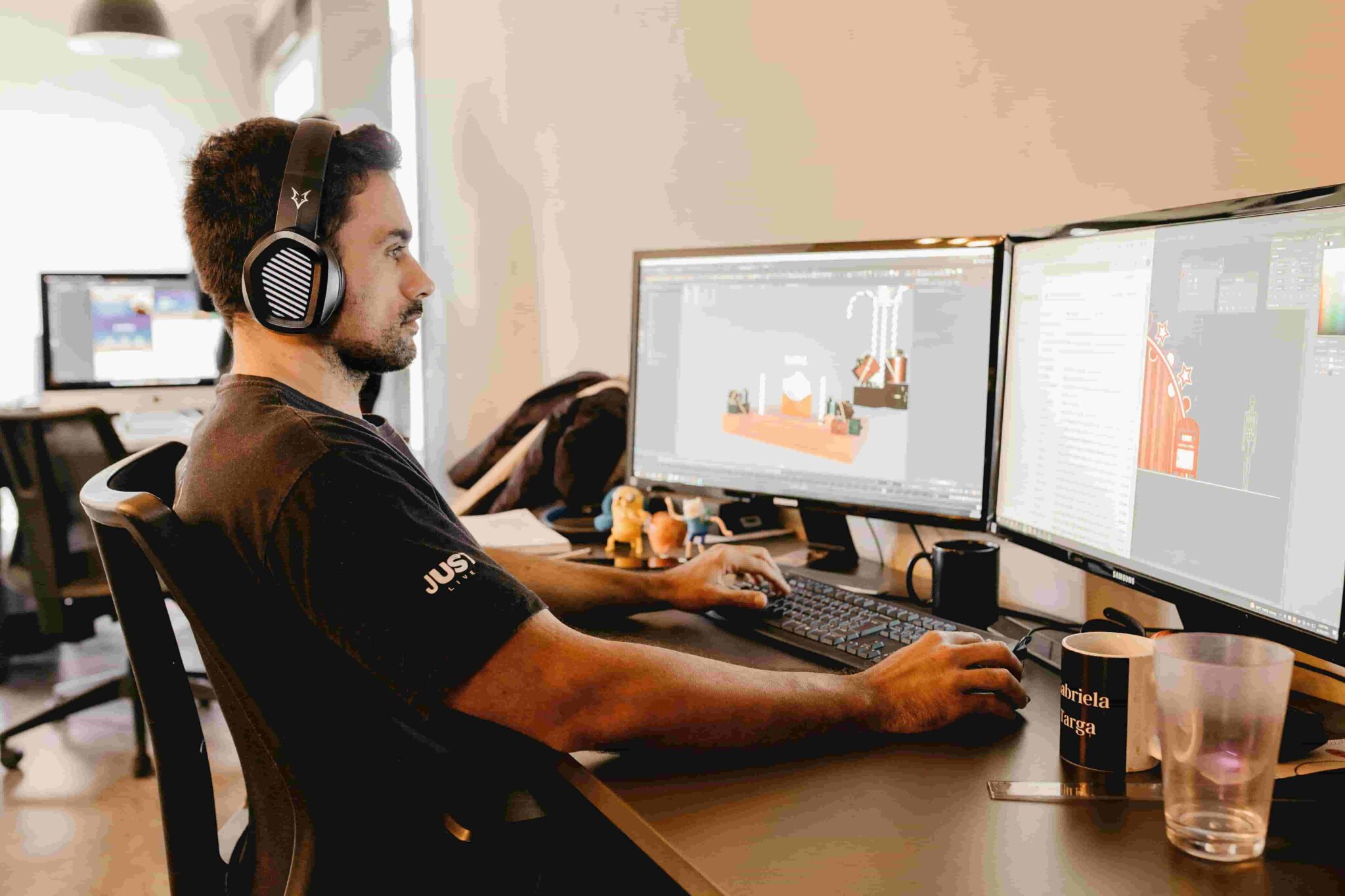 United Videogame Workers (UVW) réclame une fin au « crunch » et aux semaines de travail de 100 heures dans l’industrie du jeu vidéo