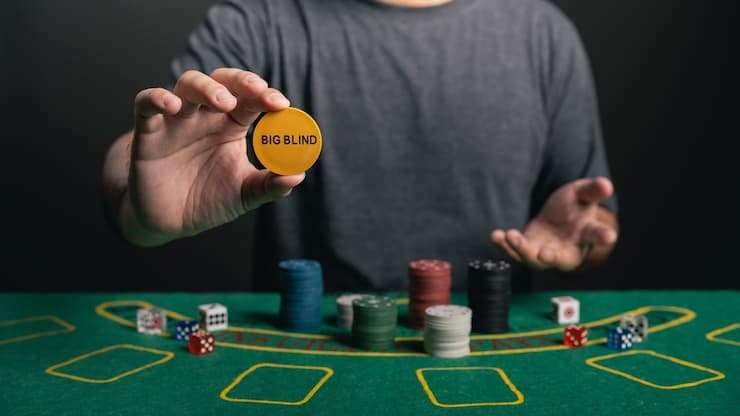 포커 테이블, 블라인드 칩