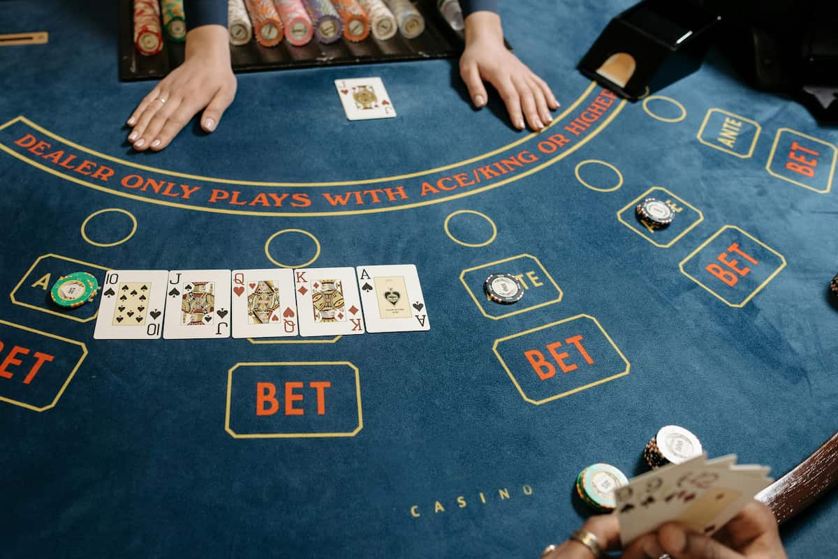 Baccarat strategie – beste systemen, uitleg & tips (2025)