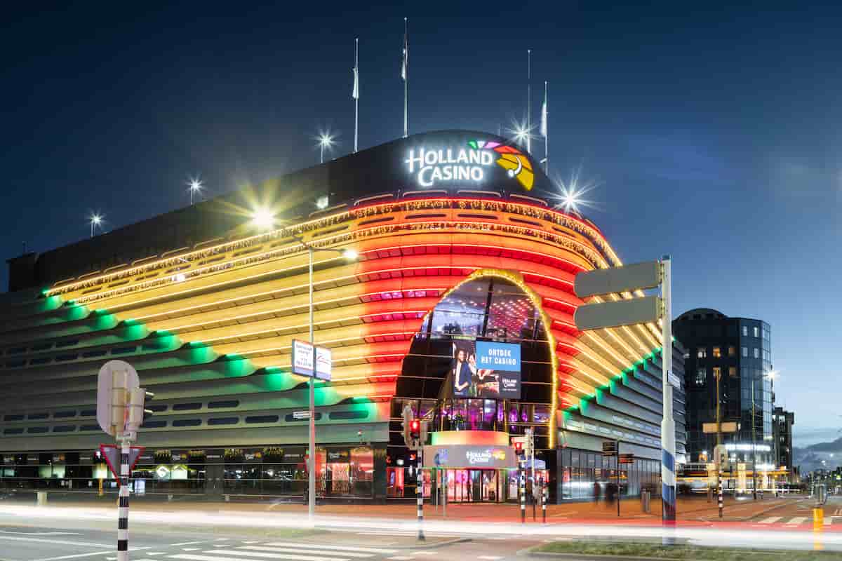 Mogelijke reorganisatie bij Holland Casino, vakbond wil sociaal plan verlengen