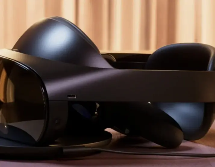 Rumores indicam que o Meta Quest 4 pode ser adiado para 2027, enquanto o modelo leve Puffin deve chegar antes com foco em produtividade.