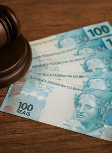 Nova taxação aumenta arrecadação e cria fundo para combater o crime organizado.