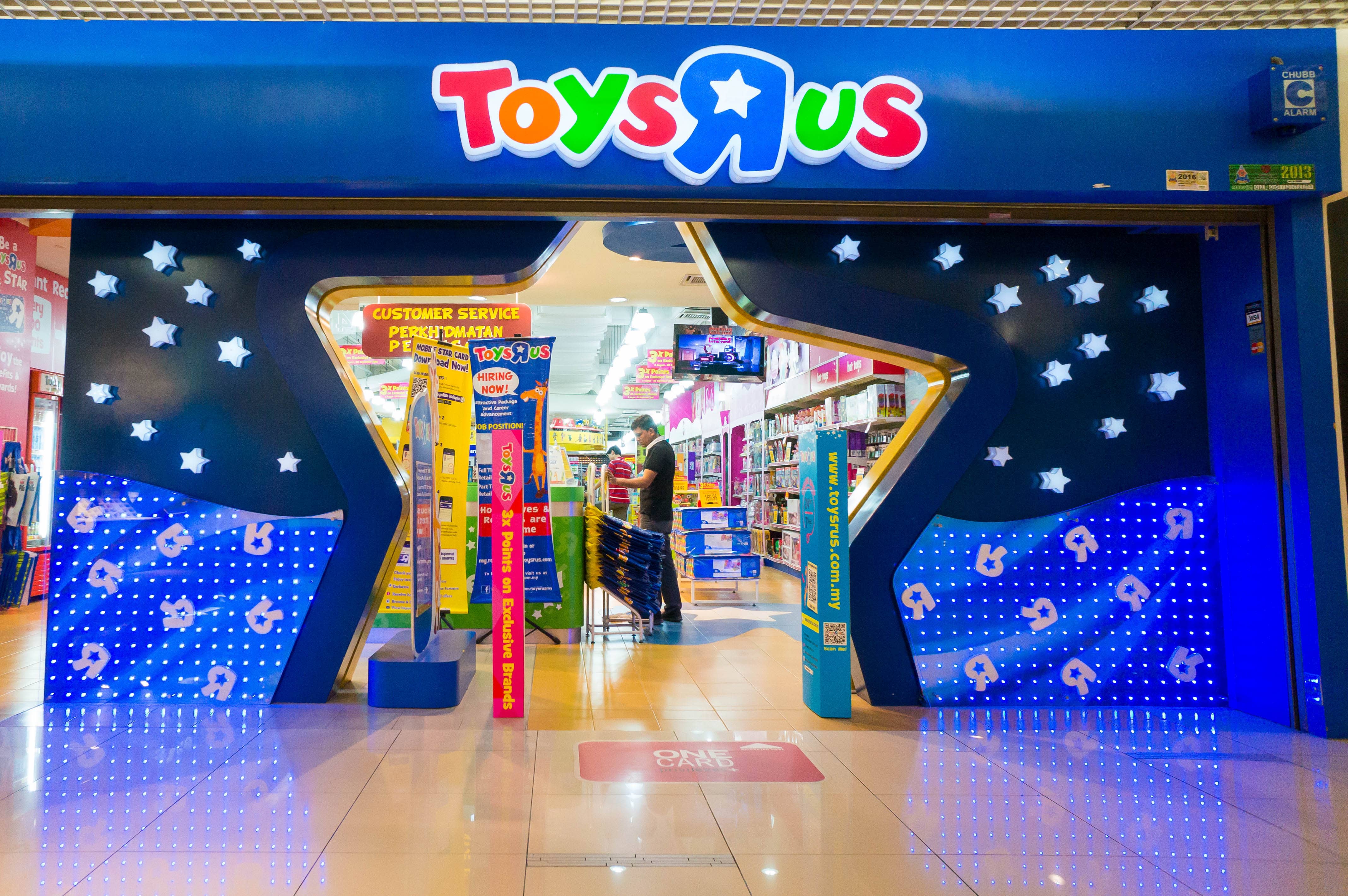 How Toys ‘R’ Us raised an entire generation of young gamers