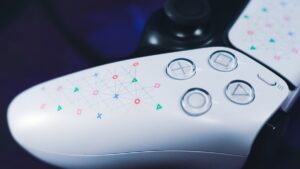 Sony Patents Revolutionary Buttonless Touchscreen PlayStation Controller