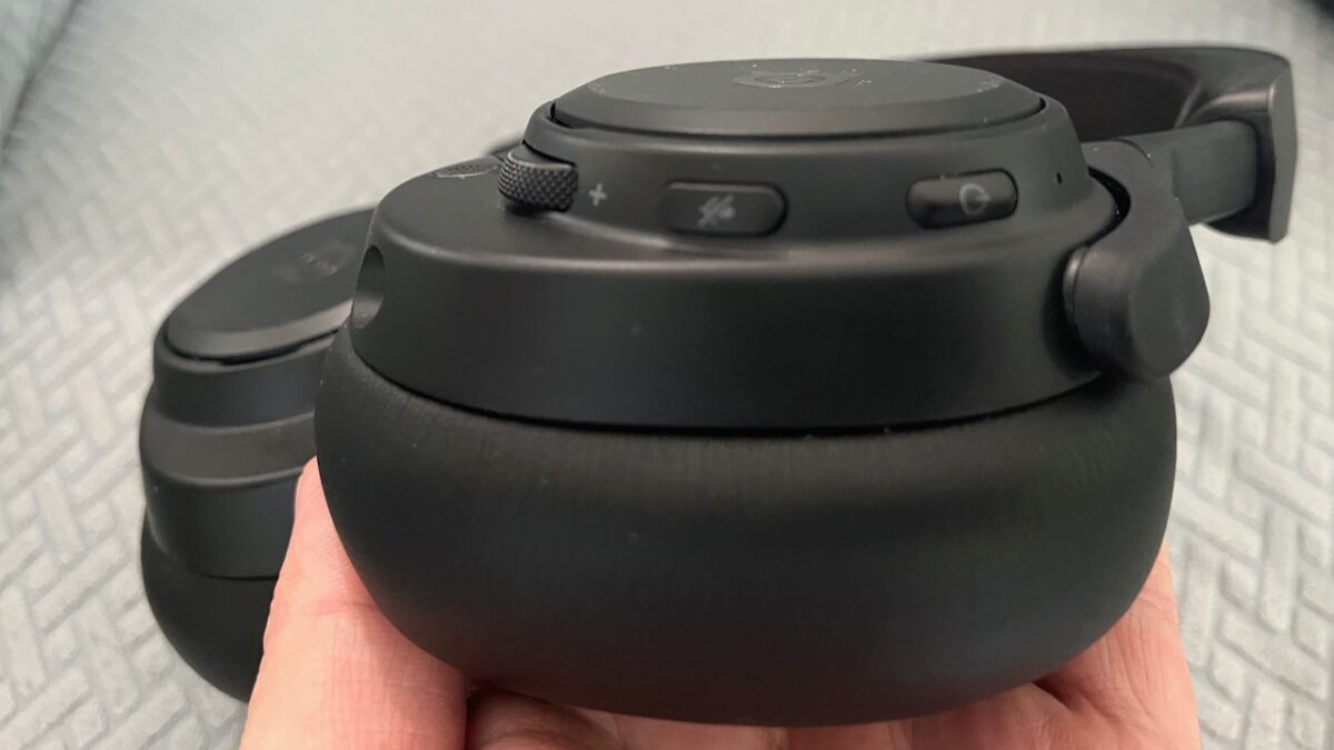 SteelSeries Arctis Nova Pro Omni review 2