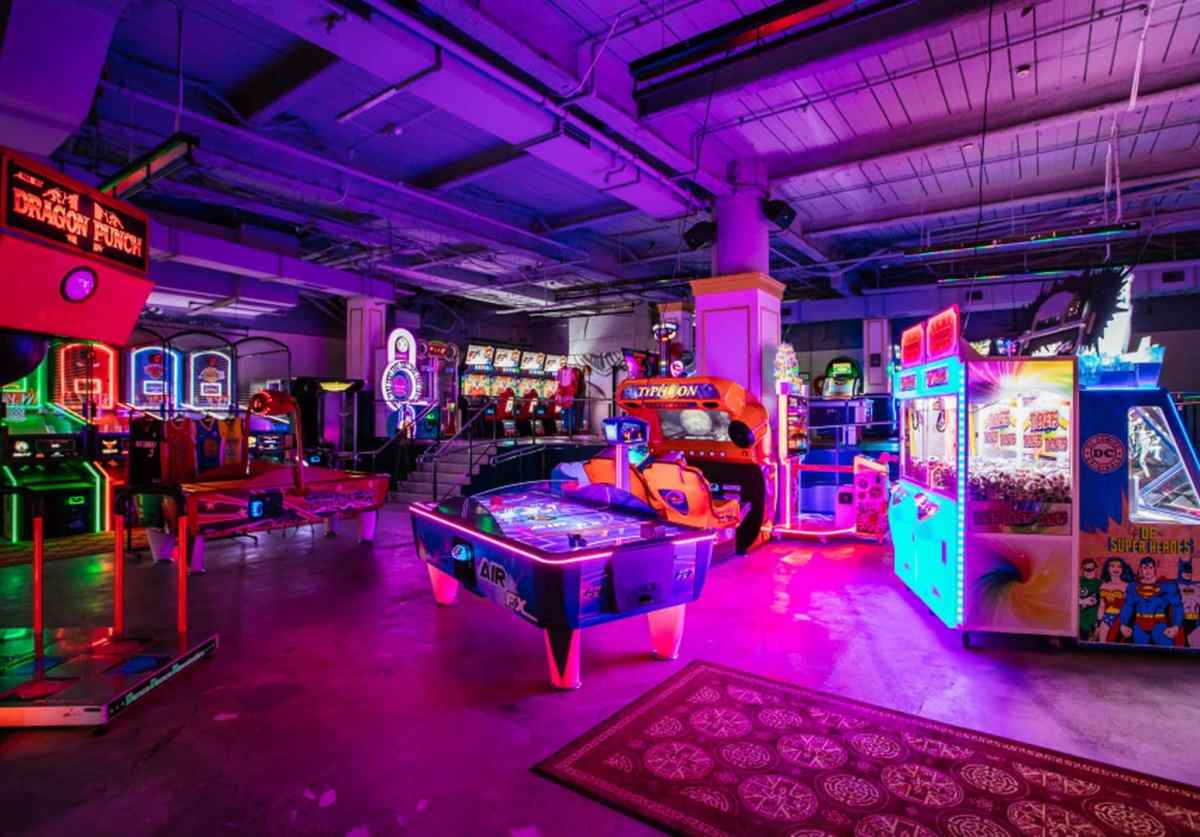 b lucky an sons MIGW Gamer's Guide to Melbourne