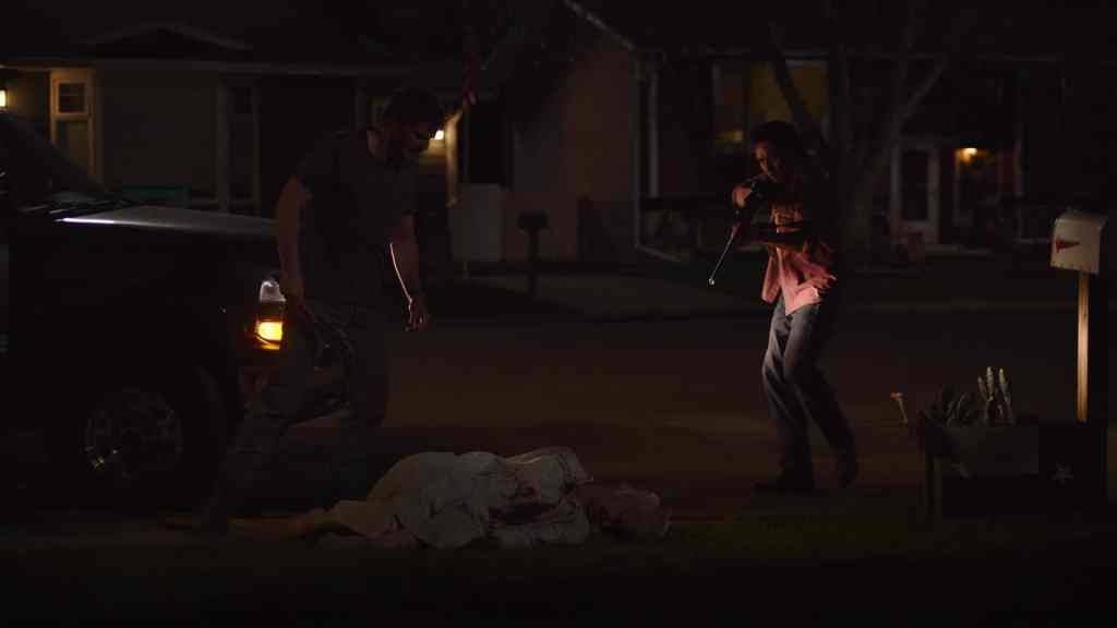 The Last of Us HBO - Sarah Death Scene Episode 1 