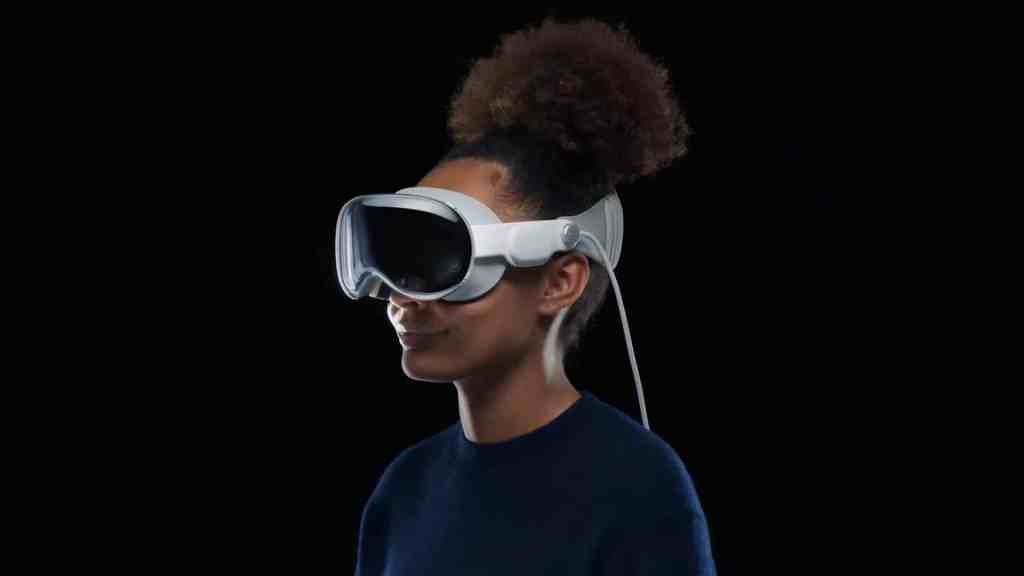 apple vision pro headset mixed reality