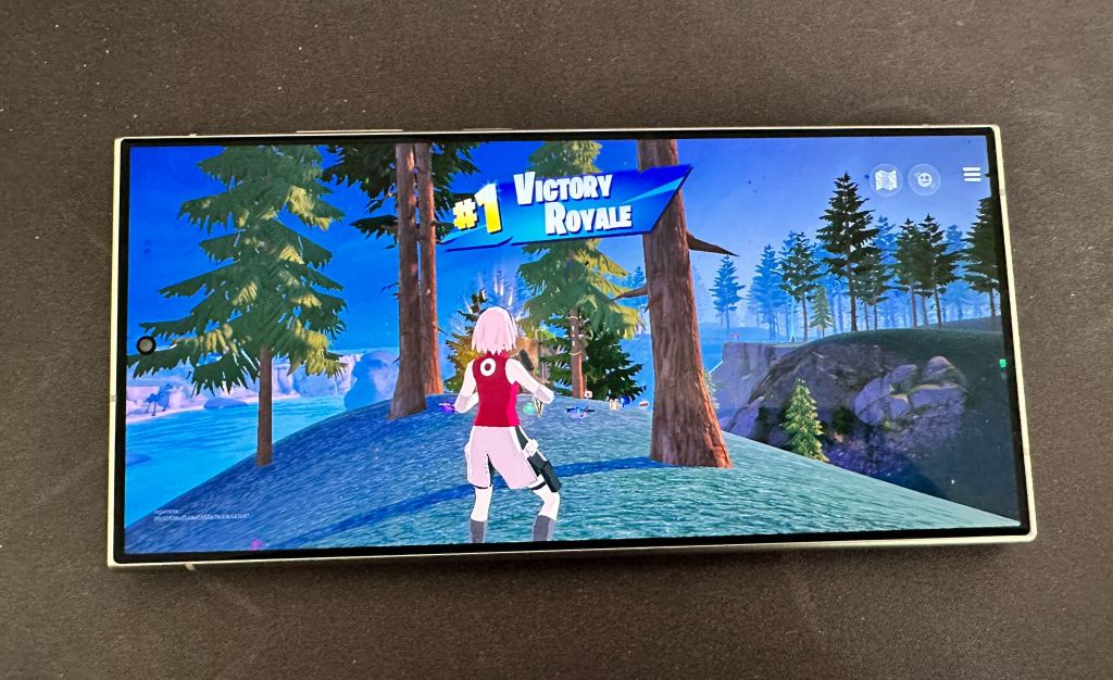 victory royale in fortnite on the samsung galaxy s24 ultra