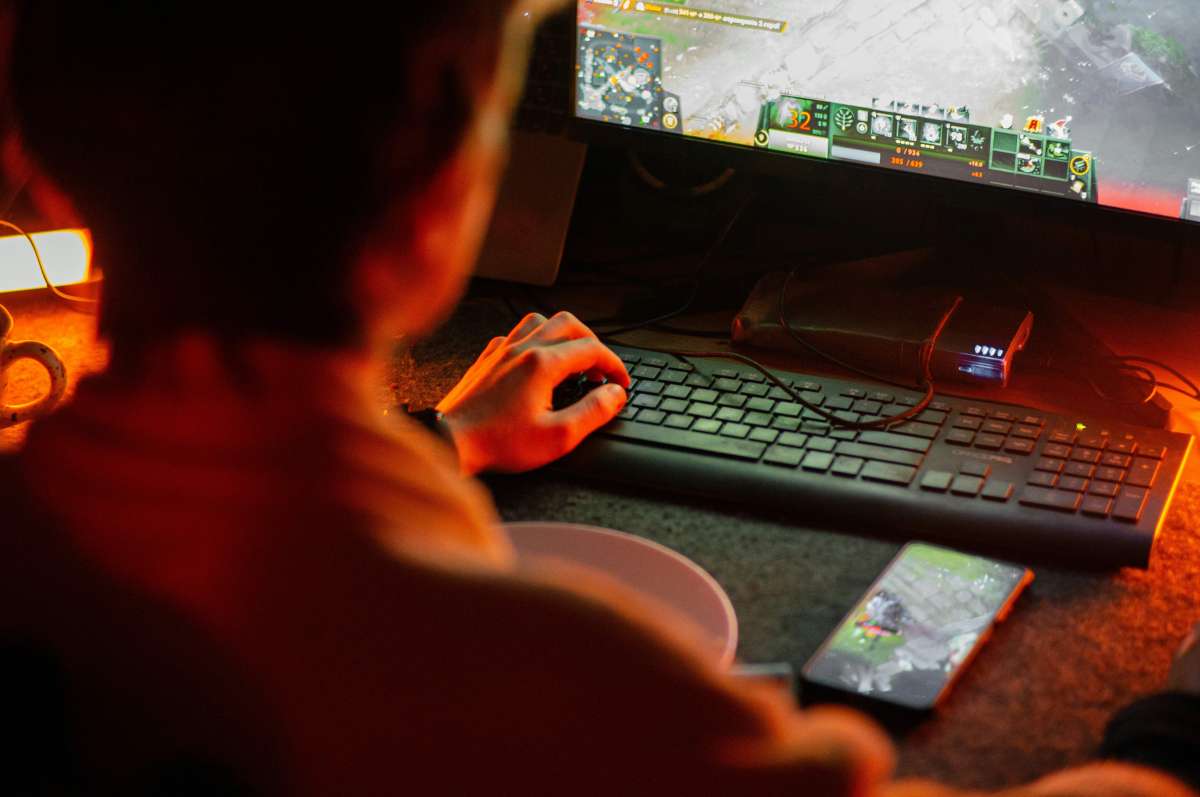 video games dark patterns study