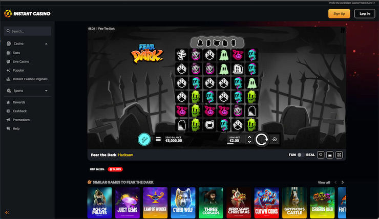 What the Fear The Dark slot looks like at Instant Casino