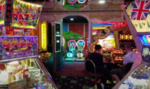 UK Amusement Arcade