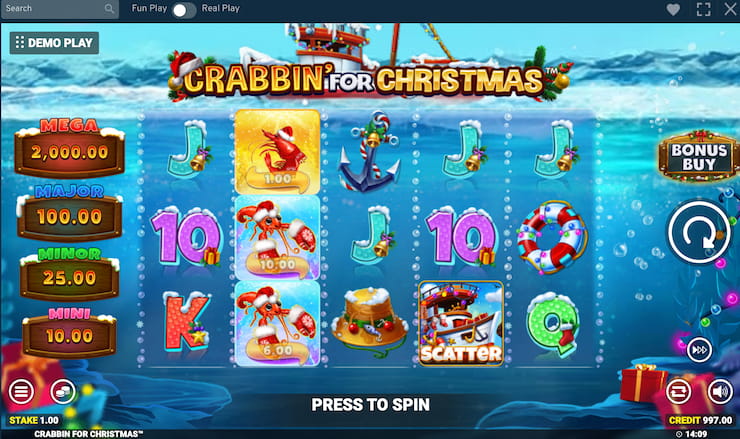 Our reviewer inspects the reels and rows of Crabbin for Christmas